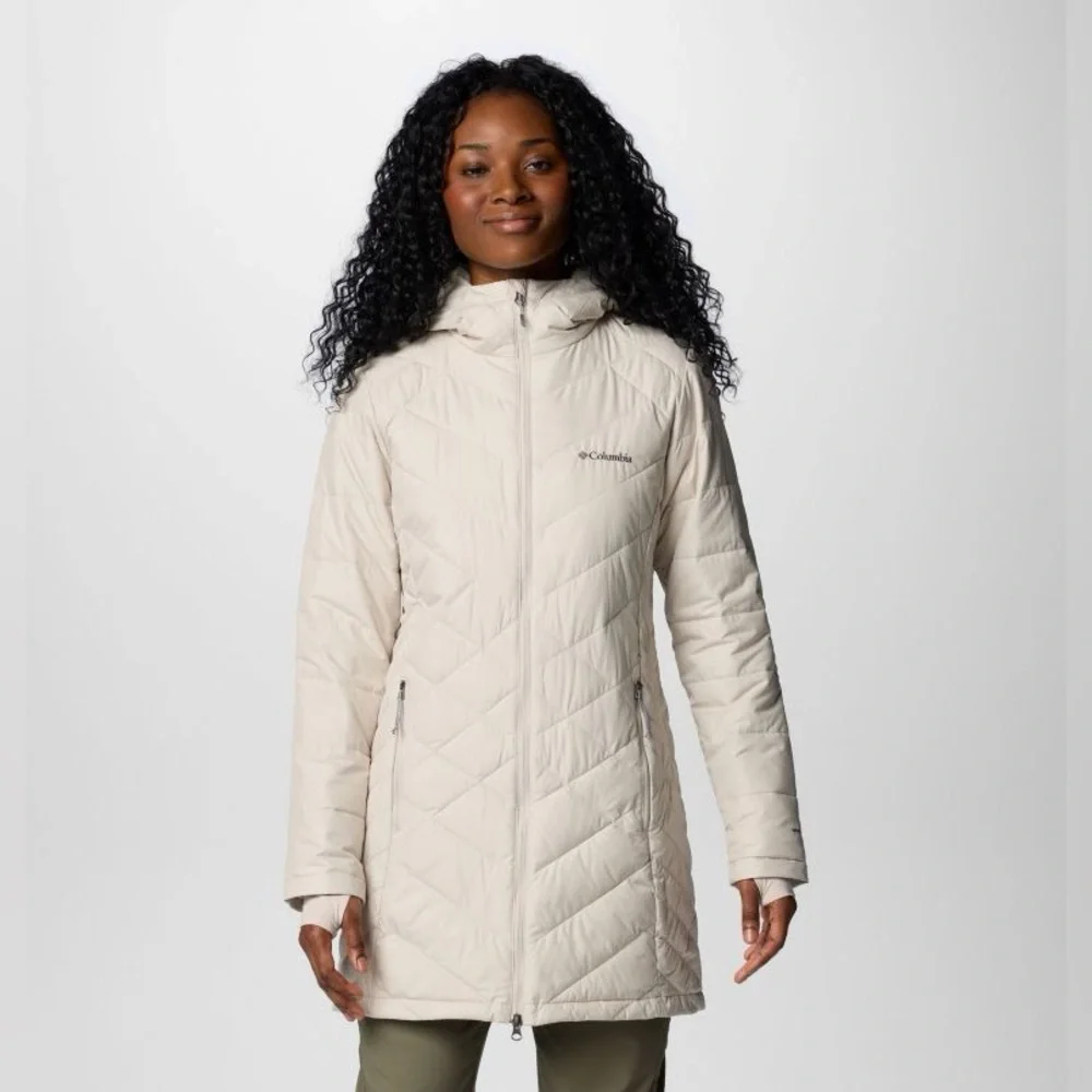Columbia Cream Puffer Jacket with Quilted Design - Picture 1 of 6
